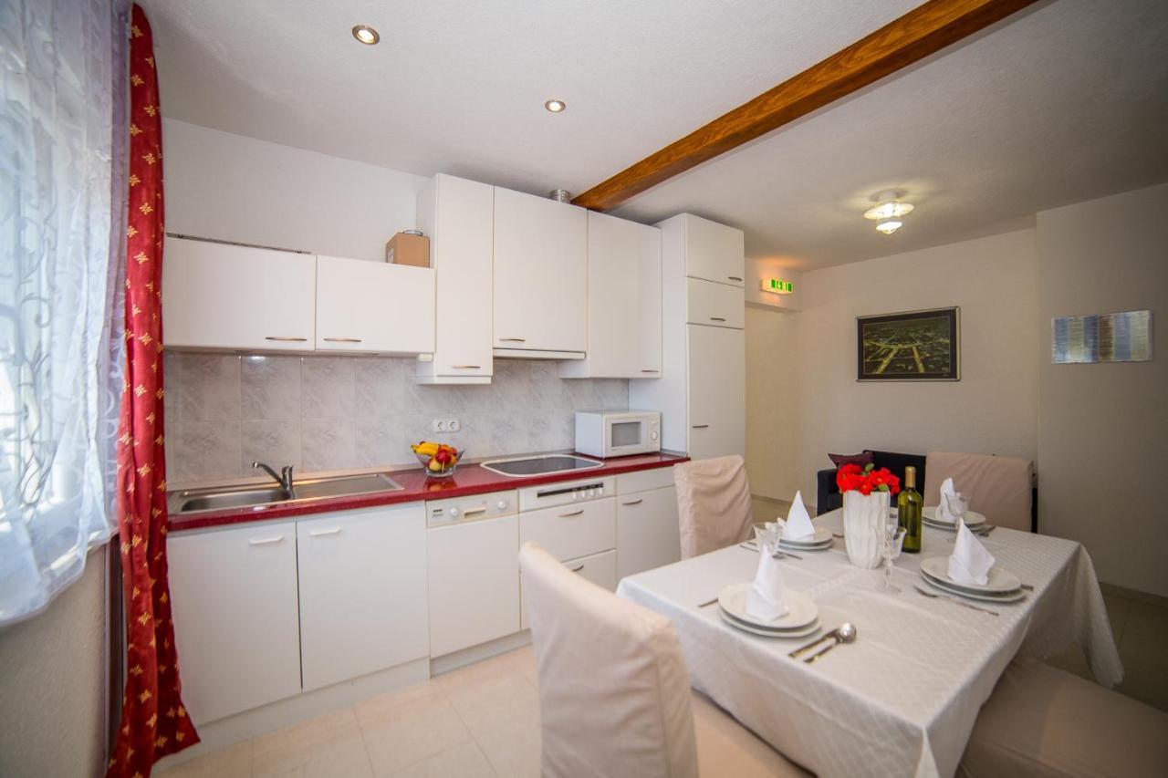 Apartman Bangel Lokva Rogoznica Exteriör bild